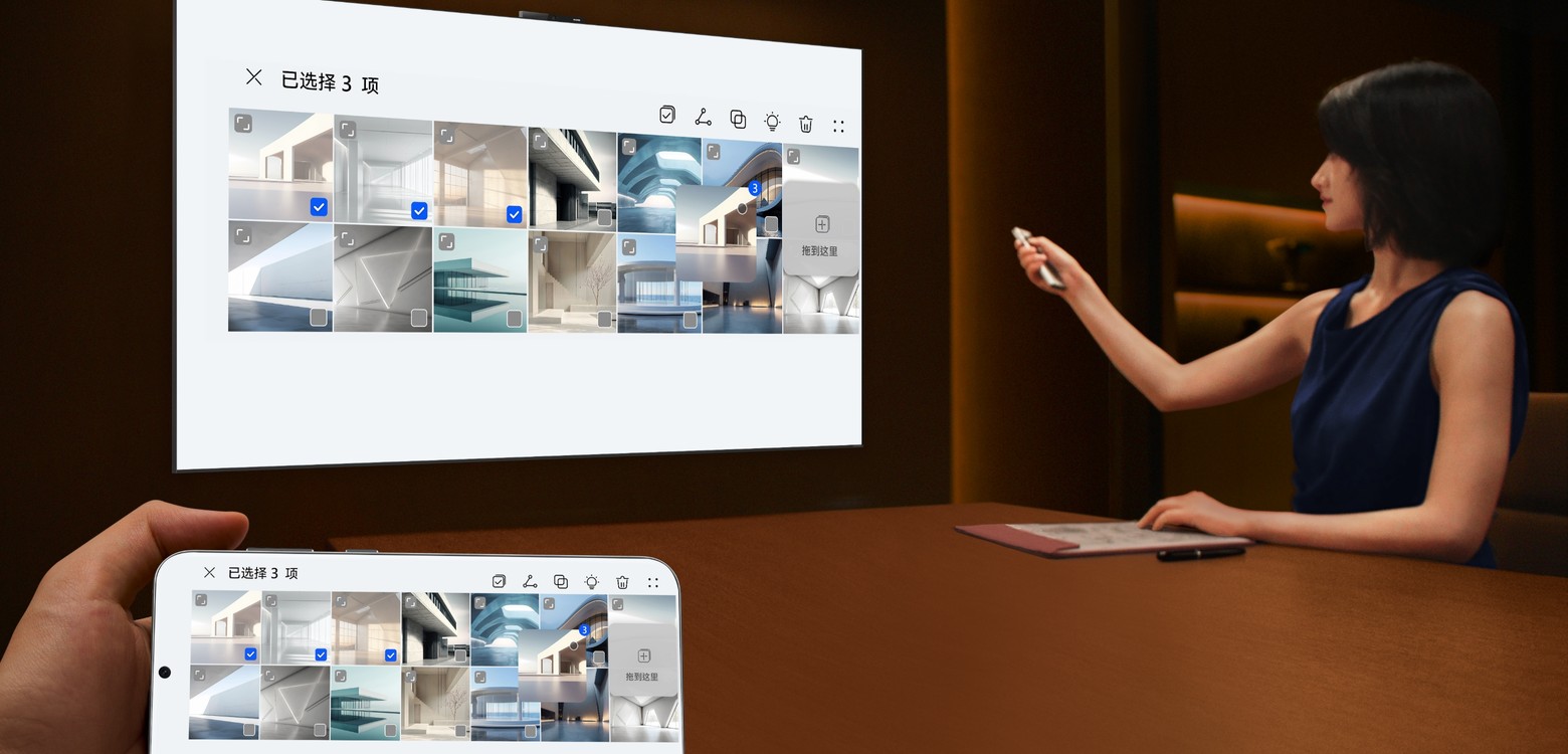 一位女性用户在完成手机向华为智慧屏 B9 投屏后，使用遥控器在华为智慧屏 B9 上操控手机内容，展示了投屏反控的功能