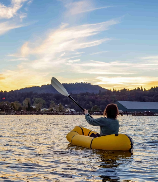 用户佩戴华为擎云 H3540 漂流